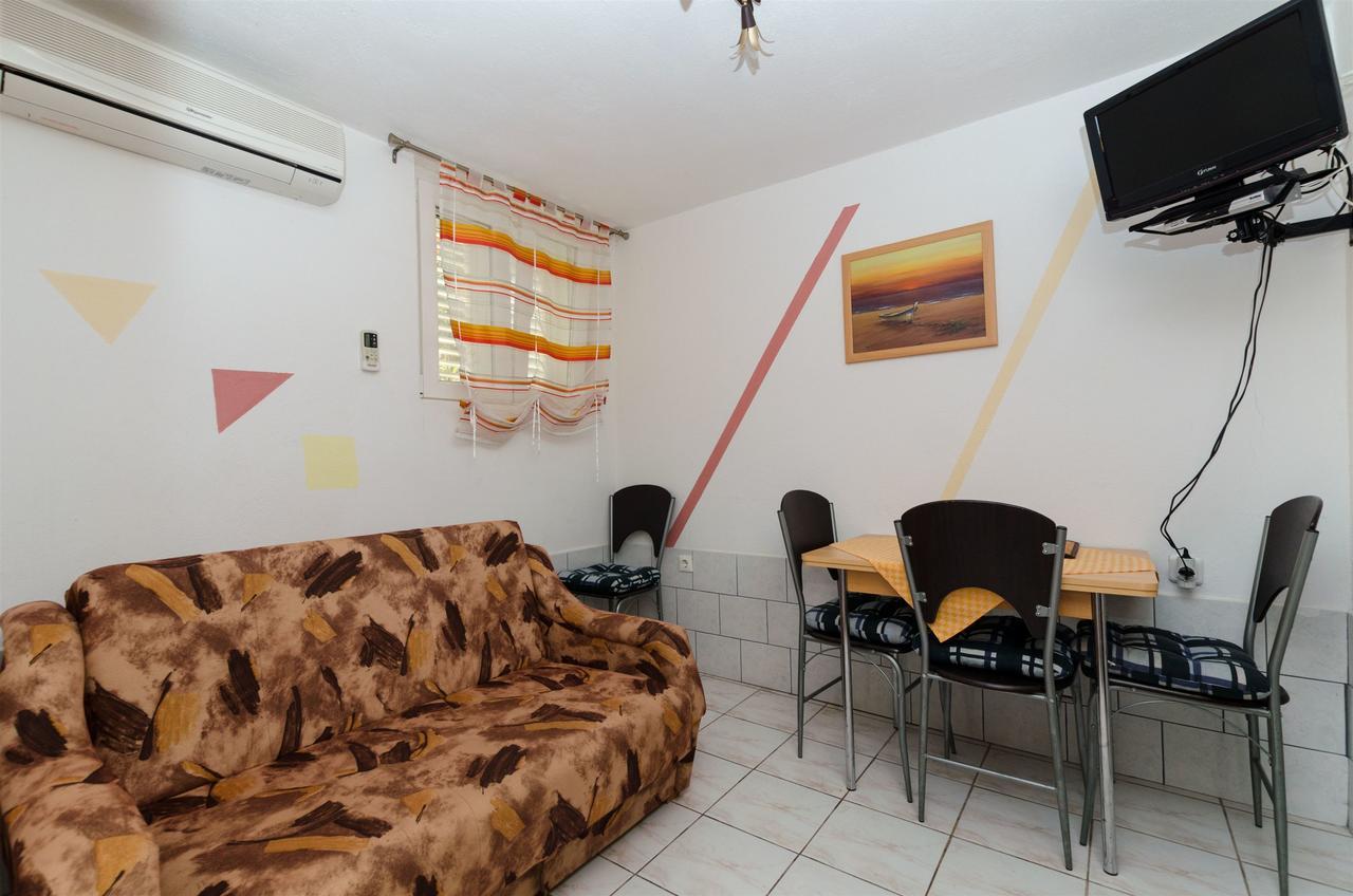 Apartments Ljubica Rogoznica  Buitenkant foto