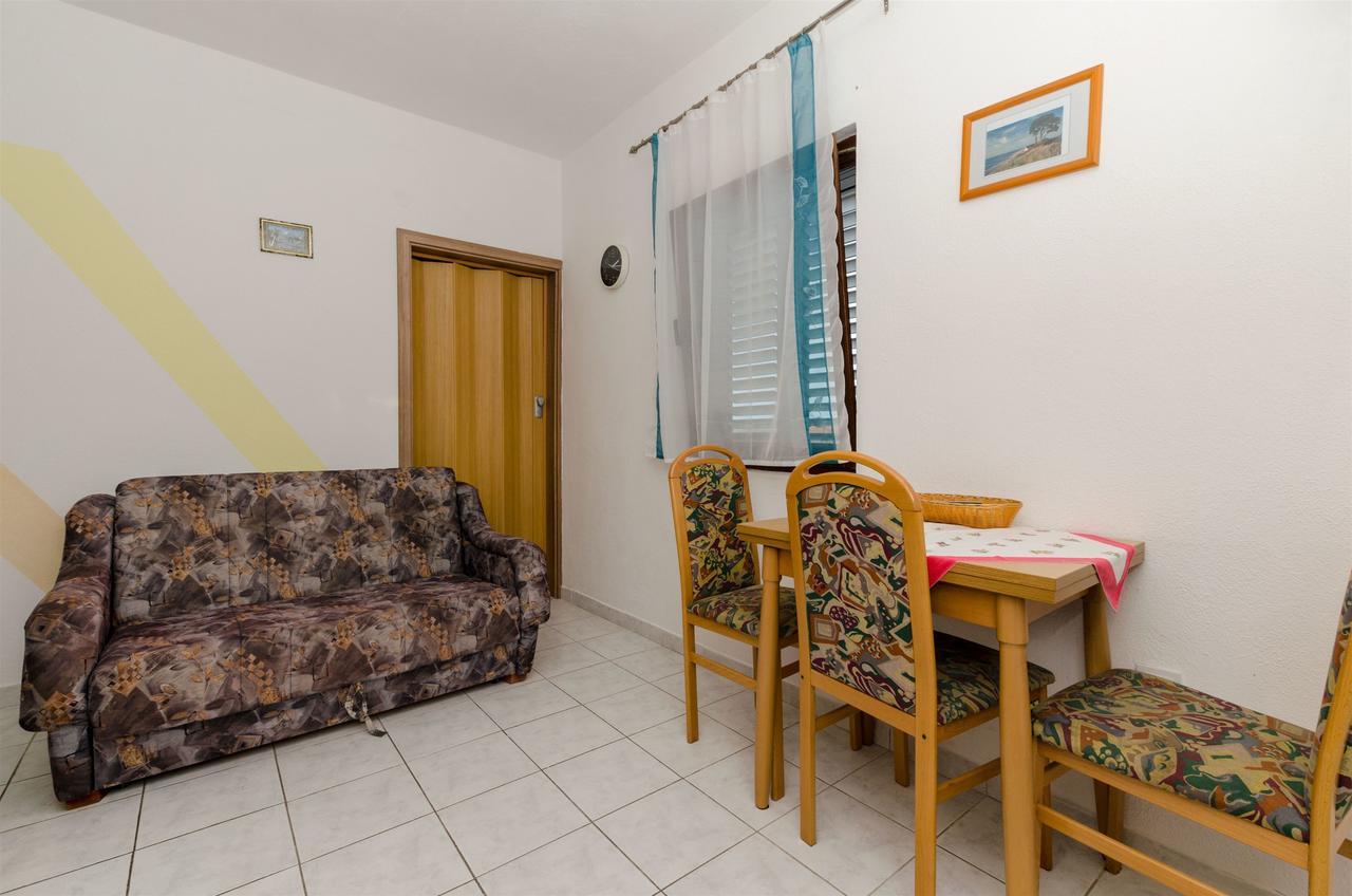Apartments Ljubica Rogoznica  Buitenkant foto